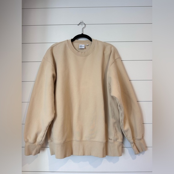 TNA boyfriend sweatshirt - Picture 1 of 2